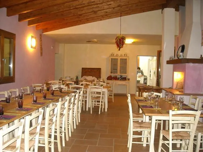 Agriturismo Il Gualdo Di Sotto ريولو تيرمي