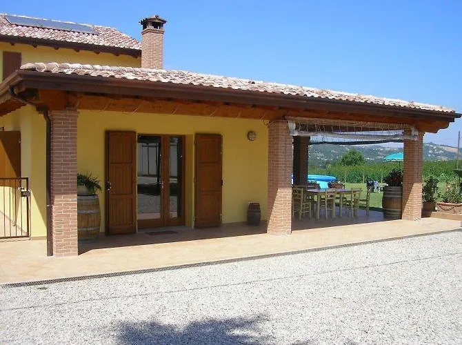 בית חווה Agriturismo Il Gualdo Di Sotto *