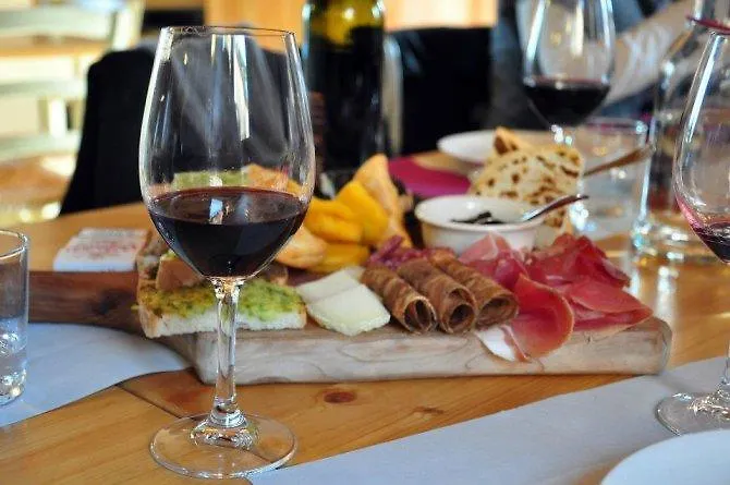 בית חווה Agriturismo Il Gualdo Di Sotto ריולו טרמה